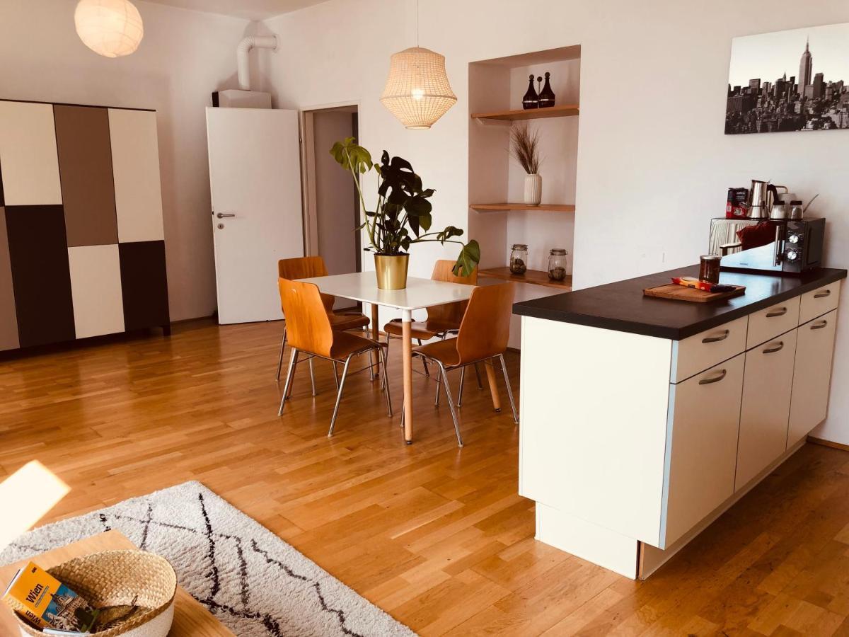 Helle 4 Zimmer Familien-Wohnung Mit Balkon! Schloss Schonbrunn In Gehdistanz فيينا المظهر الخارجي الصورة